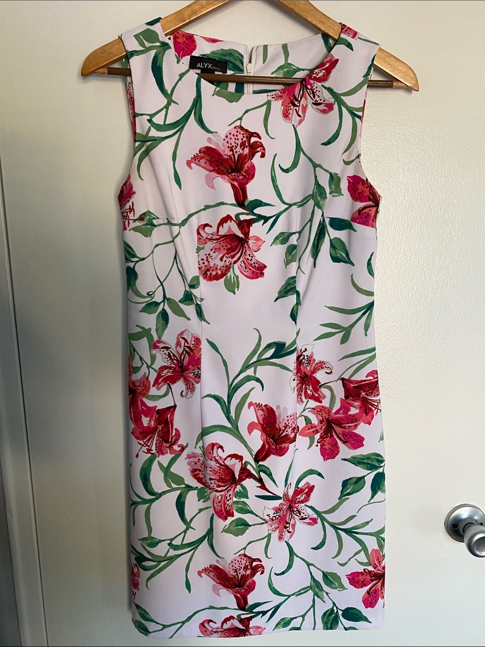 Alyx Pink Floral Sleeveless Shift Dress with Green Leaves